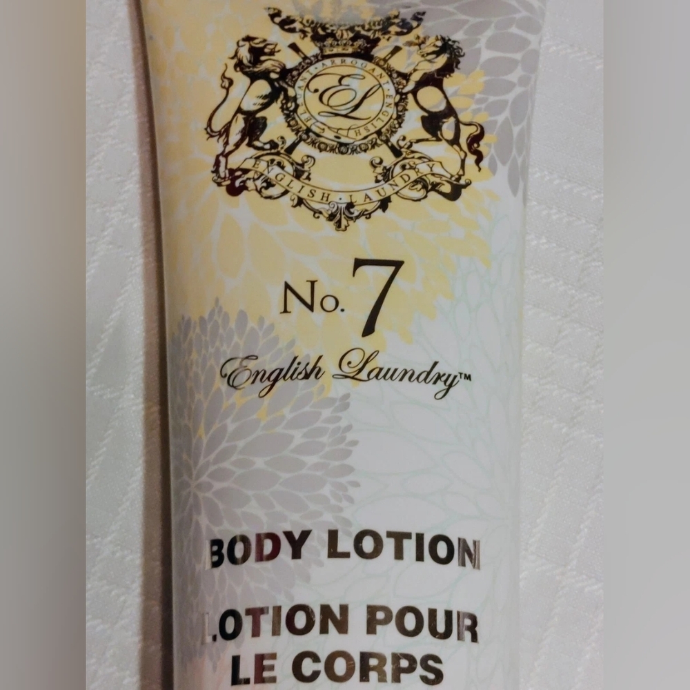 No. 7 Body Lotion by English Laundry - Picture 2 of 5